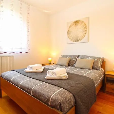 Apartment Suzana 2384